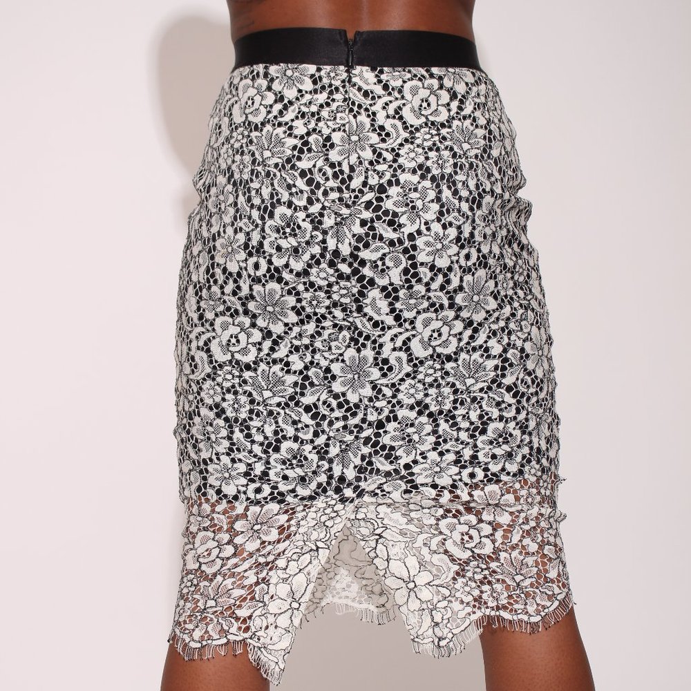 Express Black and White Lace Skirt